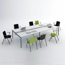 Grande table de conférence