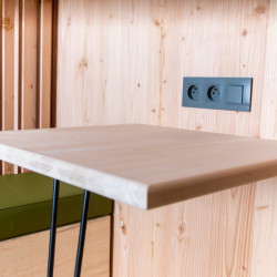 Cabine bureau en bois éco avec table