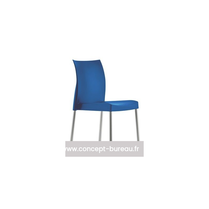 Lot de 4 chaises avec coque en polypro ICE coloris bleu Lot de 4 chaises avec coque en polypro ICE coloris bleu