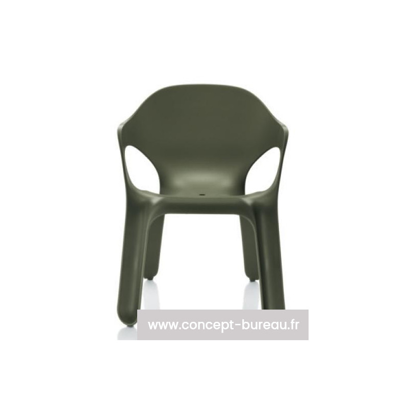 Chaise en polypropylène EASY CHAIR de MAGIS Chaise en polypropylène EASY CHAIR de MAGIS