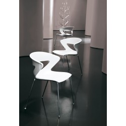 Lot de 4 chaises en polypro KICCA