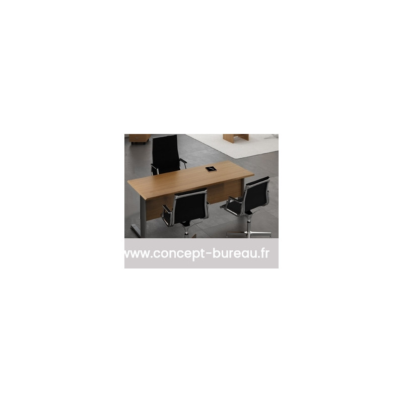 Bureau individuel avec voile de fond - PRIMUM Bureau individuel avec voile de fond - PRIMUM