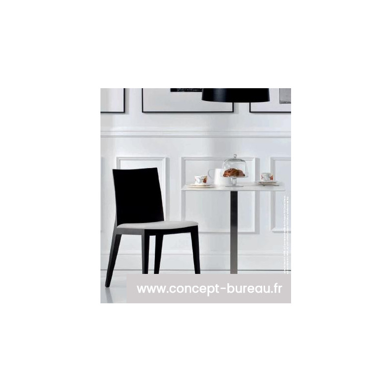 Chaise de restaurant TWIG - ambiance finition chêne wengé Chaise de restaurant TWIG - ambiance finition chêne wengé