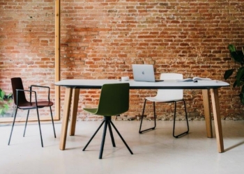 Les chaises polyvalentes : elles permettent tous les usages !
